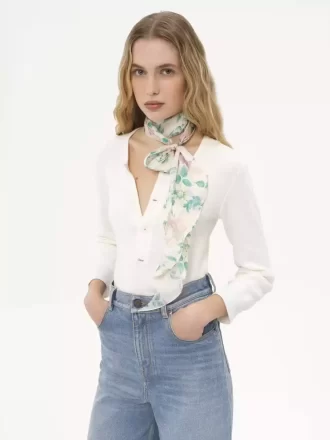Chloé Peonies バンドー スカーフ（シルク シャルムーズ）