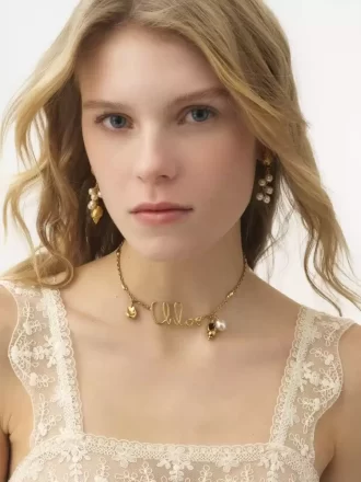 クロエのシェルイヤリング クロエのシェルイヤリング