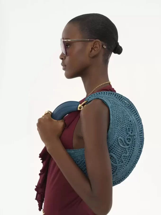 ラフィアのサマーバナナホーボーバッグ