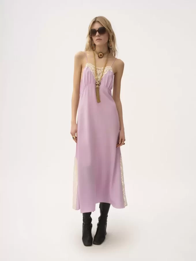 クレープデシンとレースの細いストラップのミディドレス クレープデシンとレースの細いストラップのミディドレス