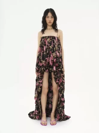 シルクシャルムーズのハイローノースリーブジャンプスーツ