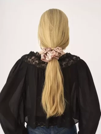 クロエのペイズリー柄シルクツイルヘアシュシュ