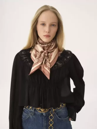 クロエのペイズリー柄シルクツイルスクエアスカーフ