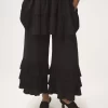クレープデシン製フルイドワイドレッグパンツ