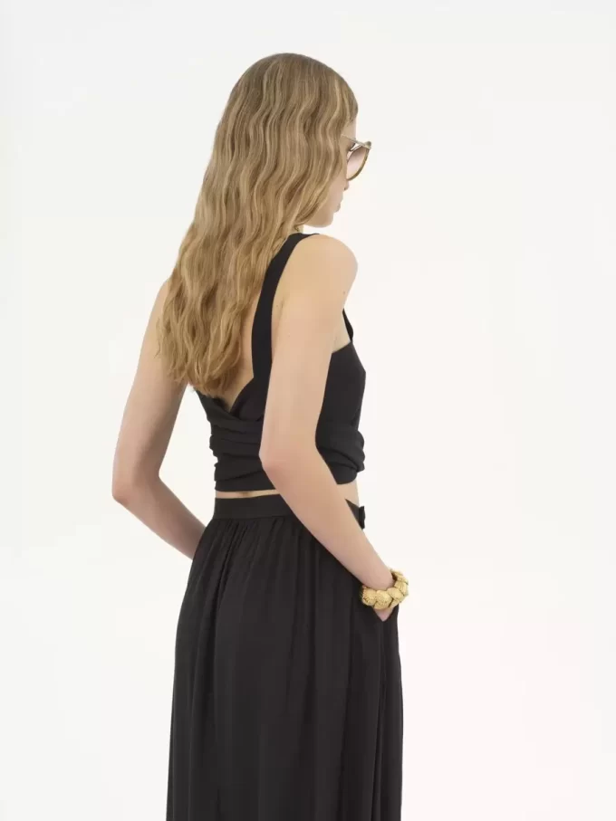 クレープ・ド・シンのクロップド丈フロントタイタンクトップ クレープ・ド・シンのクロップド丈フロントタイタンクトップ