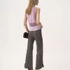 レザーのフリルフレアパンツ