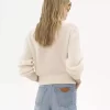 アルパカウール＆シルクニットのロゴセーター