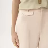 ウールギャバジンのハイライズフレアパンツ