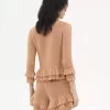 クロシェニットのフリルカーディガン