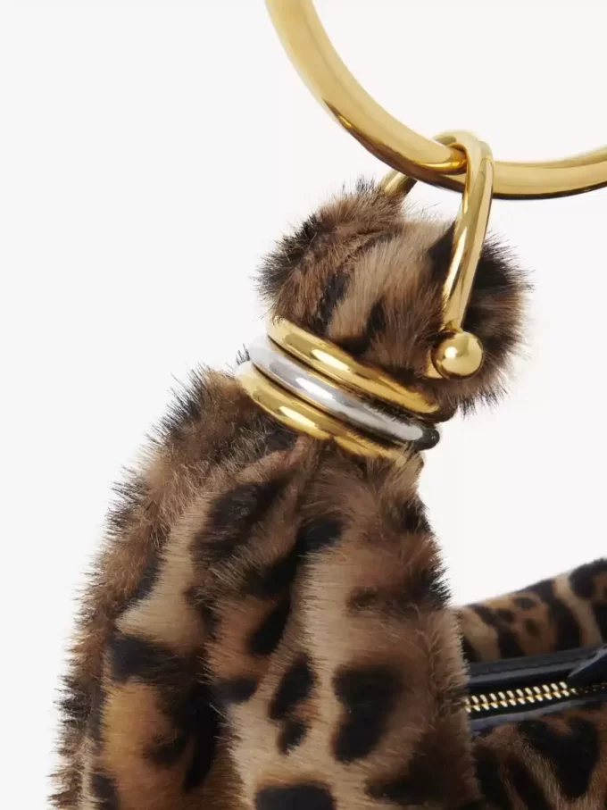 ヒョウ柄シアリングのミニブレスレットホーボーバッグ