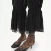 シルクシャルムーズとレースの流れるようなクロップドパンツ シルクシャルムーズとレースの流れるようなクロップドパンツ
