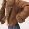レザーのクロップド丈ボックスジャケット